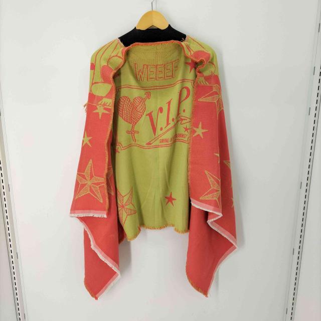 USED古着(ユーズドフルギ) {{survival of the fashionest}} 総柄デザインポンチョ  メンズ 表記無 【中古】【ブランド古着バズストア】 USED古着(ユーズドフルギ) {{survival of the fashionest}} 総柄