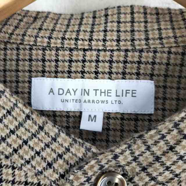 A day in the life UNITED ARROWS(アデイインザライフユナイテッドアローズ) チェックネル バンドカラーシャツ メンズ  JPN：M 【中古】【ブランド古着バズストア】の通販はau PAY マーケット - ブランド古着のBAZZSTORE(バズストア) | au PAY  マーケット－通販サイト