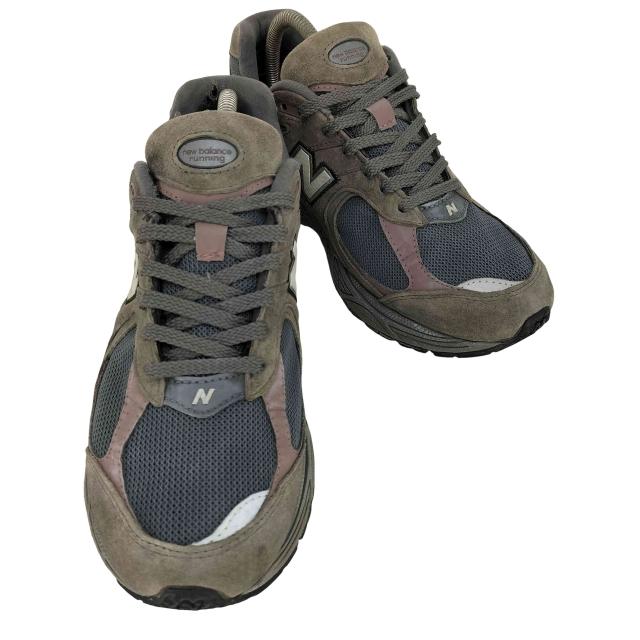 NEW BALANCE(ニューバランス) 2002R GORE-TEX GRAY メンズ JPN:26 【中古】【ブランド古着バズストア】