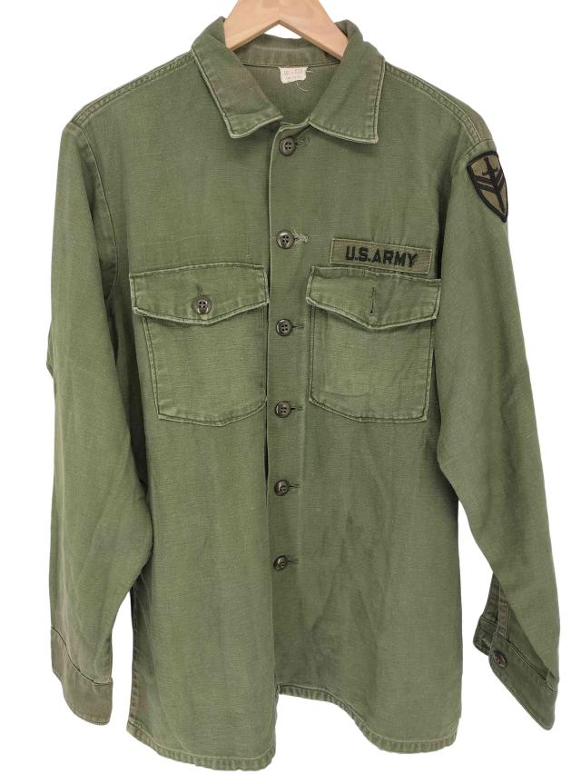 U.S. ARMY(ユーエスアーミー) 70年会計 コットンサテン ユーティリティシャツ メンズ  16 1/2×34【中古】【ブランド古着バズストア】