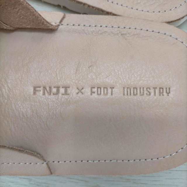 FOOT INDUSTRY(フットインダストリー) × 梵几Fnji ヌメ革サンダル