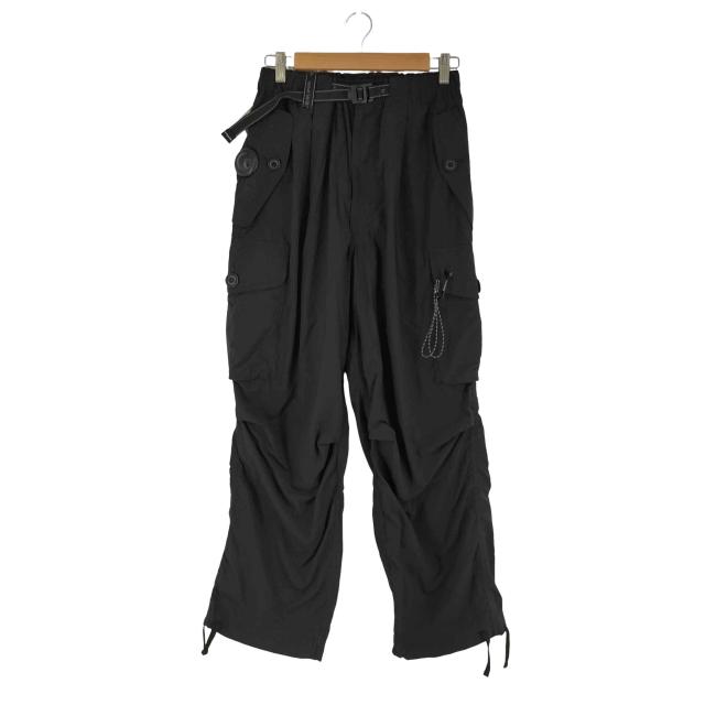 and wander(アンドワンダー) and wander oversized cargo pants メンズ 表記無 【中古】【ブランド古着バズストア】