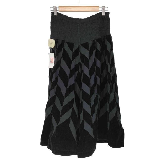 ISSEY MIYAKE me(イッセイミヤケミー) 製品染めフロッキーヘリンボーンスカート レディース 表記無 【中古】【ブランド古着バズストア】