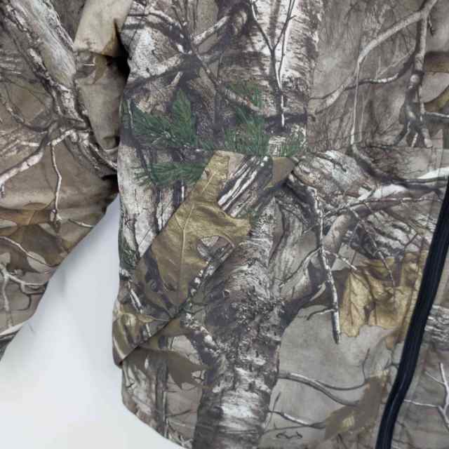 Stussy(ステューシー) Realtree Insulated Jacket リアルツリーカモ 中綿 ジップアップ ジャケット メンズ  import：M 【中古】【ブランド｜au PAY マーケット