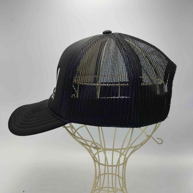 USED古着(ユーズドフルギ) OMA DESIGN STUDIOS 陰陽 ロゴ刺繍 トラッカー メッシュキャップ メンズ 表記無 【中古】【ブランド古着バズストア】_2