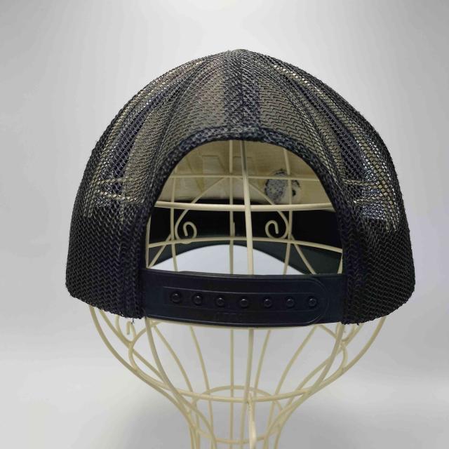 USED古着(ユーズドフルギ) OMA DESIGN STUDIOS 陰陽 ロゴ刺繍 トラッカー メッシュキャップ メンズ 表記無 【中古】【ブランド古着バズストア】_3