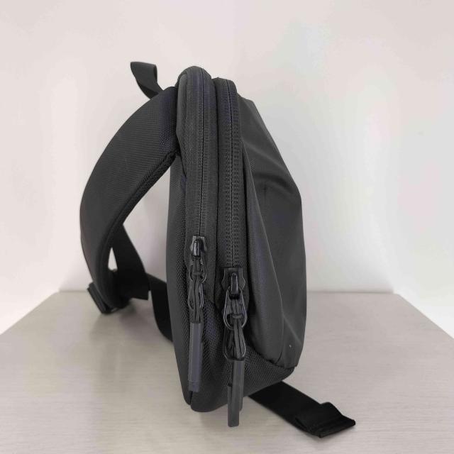 AER(エアー) tech sling 2 スリングバッグ メンズ 表記無 【中古】【ブランド古着バズストア】_2