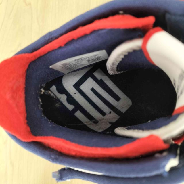 NIKE(ナイキ) Lebron 17 Graffiti Remix Red メンズ  27.5cm【中古】【ブランド古着バズストア】