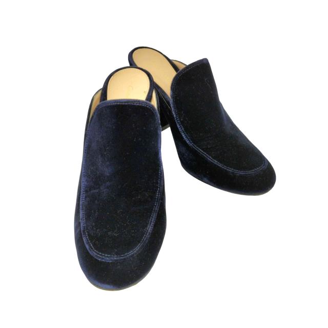 Gianvito Rossi(ジャンビトロッシ) ベルベットローファーパンプス レディース EUR：36 【中古】【ブランド古着バズストア】