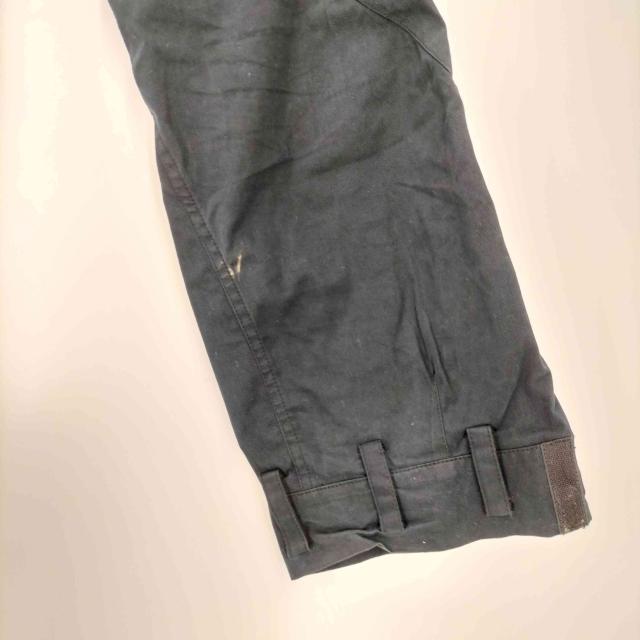 hyein seo(ヘインソ) CURVED FLAP POCKET WITH PLEATS CARGO PANTS