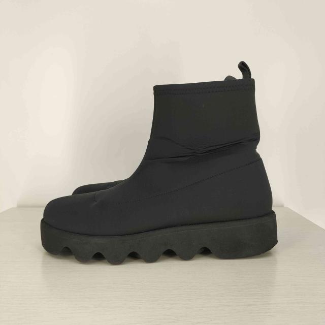 ISSEY MIYAKE(イッセイミヤケ) BOUNCE FIT SHORT BOOT バウンスフィット ショートブーツ メンズ  40【中古】【ブランド古着バズストア】 ISSEY MIYAKE(イッセイミヤケ) BOUNCE FIT SHORT BOOT バウンス