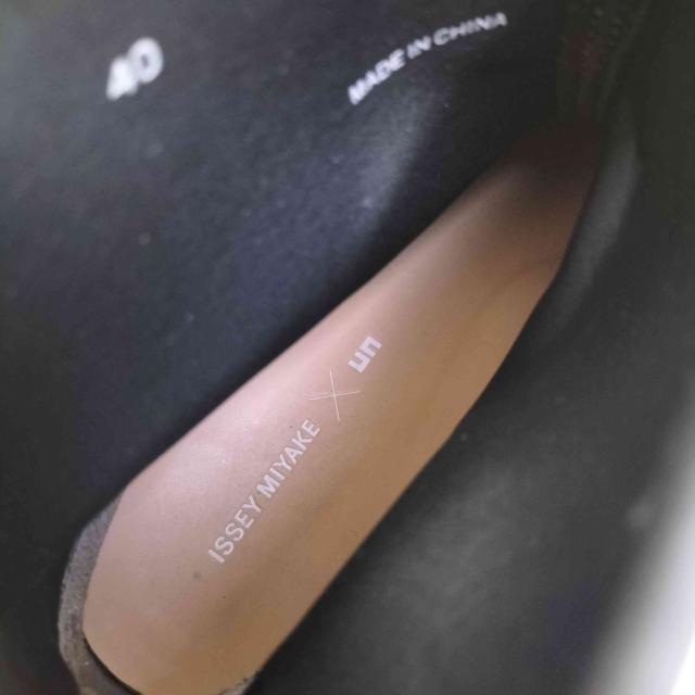 ISSEY MIYAKE(イッセイミヤケ) BOUNCE FIT SHORT BOOT バウンス