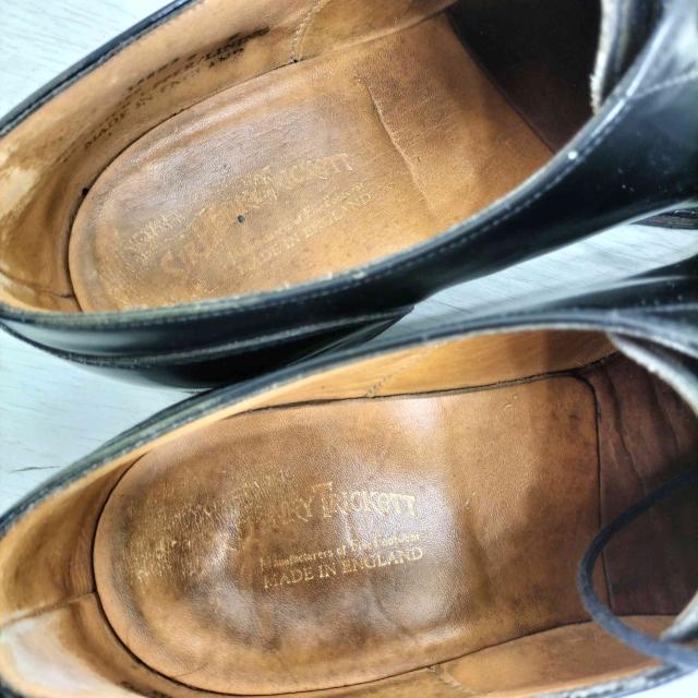 USED古着(ユーズドフルギ) {{SIR HENRY TRICKETT}} イングランド製 本革 Vチップ シューズ メンズ US：7 【中古】【ブランド古着バズストア】_5