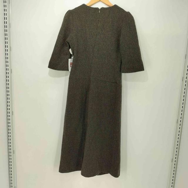 USED古着(ユーズドフルギ) {{GASA}}フラワーデザインウールワンピース レディース 表記無 【中古】【ブランド古着バズストア】 USED古着(ユーズドフルギ) {{GASA}}フラワーデザインウールワンピース レディース 表記無 【中古】【ブランド古着バズストア】
