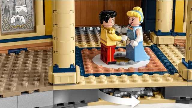 レゴ(LEGO) ディズニー100 ディズニー キャッスル 43222 シンデレラ城 ...