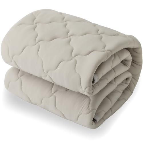 AQUA (アクア) 敷きパッド 敷パッド 接触冷感 Q-MAX 0.53 綿100% リバーシブル シングル シャンパンゴールド もちもち ふっくら ボリューム 寝心地アップ 抗菌防臭 洗える 208201G7の通販は 6,500円