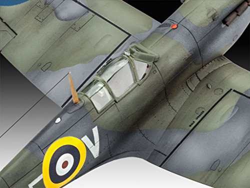 ドイツレベル 1/72 イギリス空軍 スピットファイア MK.IIa