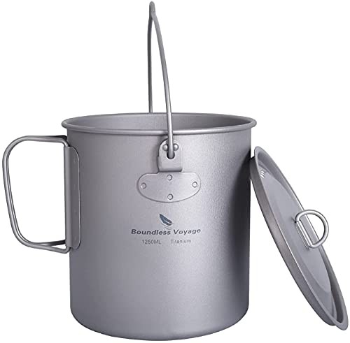 チタンシングルマグ マグカップ 500ml 900ml 1100ml 1250ml (蓋付き)折りたたみハンドル 直火 超軽量 アウトドア キャンプ用チタンmug (吊りカップ1250ml)の通販は