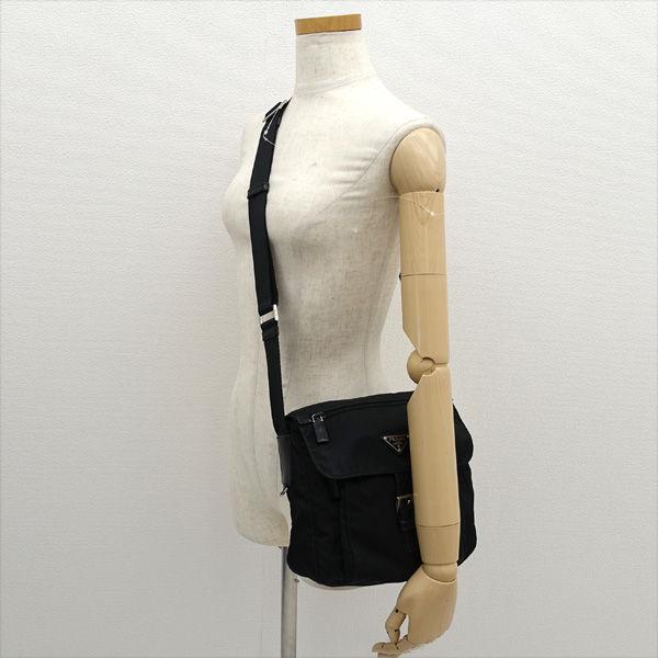 PRADA プラダ ショルダーバッグ メッセンジャーバッグ 三角プレート