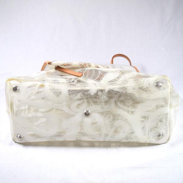 未使用Vivienne Westwoodジトートバッグ エンボスロゴデザイン 未使用Vivienne Westwoodジトートバッグ エンボスロゴデザイン ロゴ