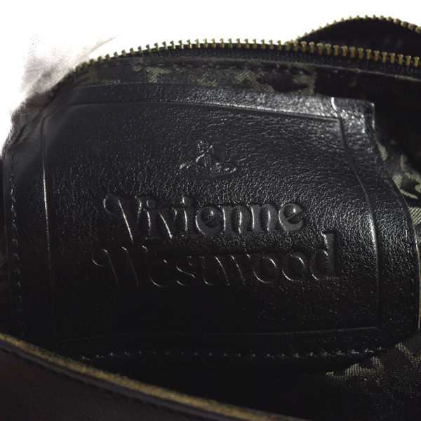 Vivienne Westwood / ヴィヴィアンウエストウッド □ヌーロック