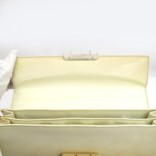 PRADA / プラダ ■エナメル ショルダーバッグ ベージュ ギャランティ B7300 ブランド【バッグ/バック/BAG/鞄/カバン】 【中古】 PRADA / プラダ □エナメル ショルダーバッグ ベージュ ギャランティ