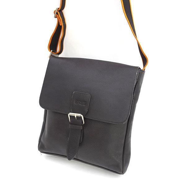 BREE / ブリー ■ショルダーバッグ　斜めがけ　レザー　ブラック ブランド【バッグ/バック/BAG/鞄/カバン】 【中古】