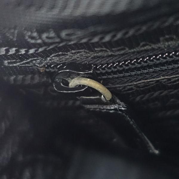PRADA / プラダ □ワンショルダー ショルダーバッグ パテントレザー