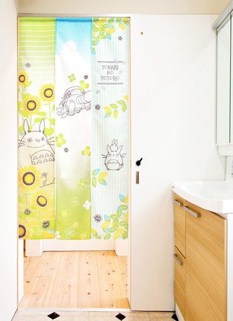 ブランド直営 85x170cm 3連のれん となりのトトロ 日本製 ジブリ 目隠し ファブリック 敷物 在庫あり 即納 Www Iacymperu Org