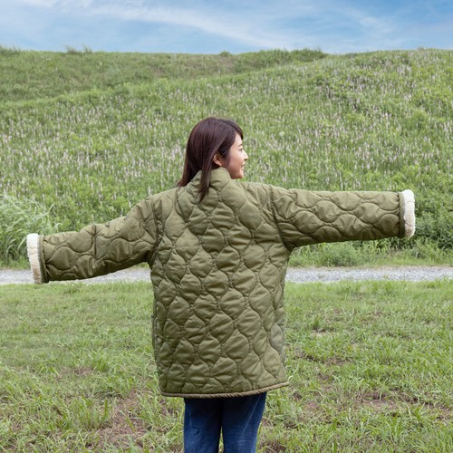 インナーボアのアウトドアライクはんてん 男女兼用フリーサイズ Two Sides グリーン ファッション メンズアパレルの通販はau Pay マーケット ロシナンテ オンライン