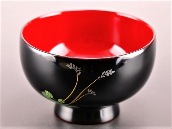 誕生花付き汁椀 黒 7月1日 毛氈苔(モウセンゴケ) / 生活雑貨 食器・キッチン 碗・椀の通販は