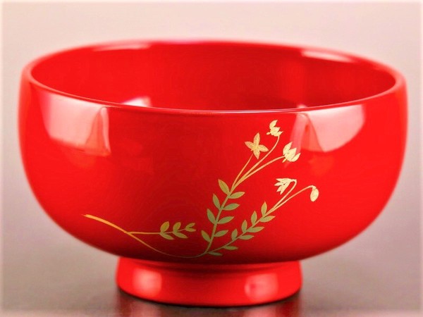 誕生花付き汁椀 朱 10月18日 蔓苔桃(ツルコケモモ) / 生活雑貨 食器・キッチン 碗・椀の通販は 10,500円