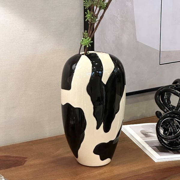 セラミックベース ホワイト×ブラック COW FC-23034-B / 家具・インテリア インテリアグリーン 花瓶・フラワースタンド 12,428円
