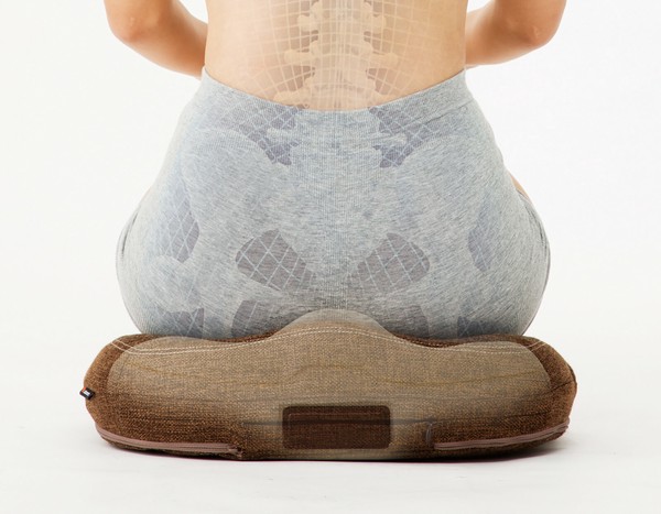 骨盤底筋エクササイズクッション キュットブル / 生活雑貨 ヘルスケア・コスメ 健康雑貨の通販は 10,754円