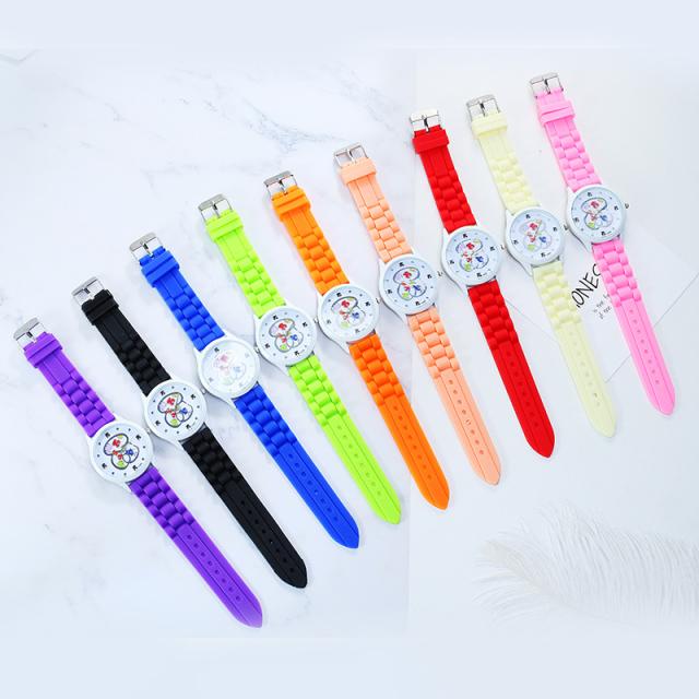 子供子供かわいい漫画のベアダイヤルパターンクォーツ腕時計シリコンウォッチバンド腕時計の通販はau Pay マーケット エビの家