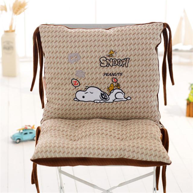 サマーワンピースクッションクッションワンピースオフィス通気性チェアクッション寮学生ボードスツール背もたれオスとメスシートクッショの通販はau Pay マーケット ジョルノ