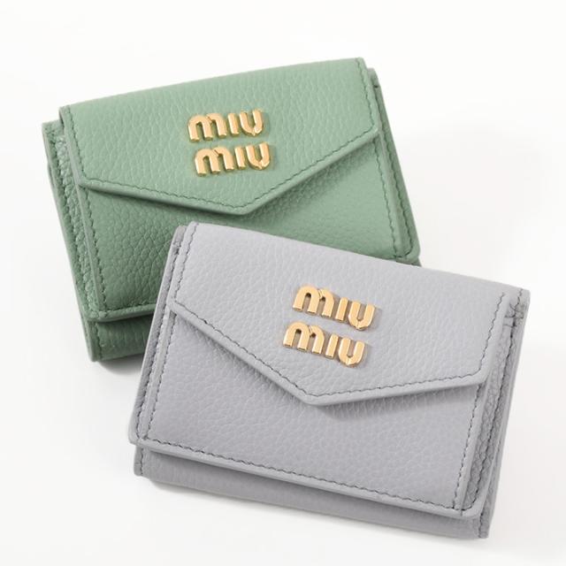 ♡美品♡現行⭐︎ミュウミュウ 三つ折り財布 ヴィッテロダイノレザー グレー 付属品 ミュウミュウ Miu Miu MIUMIU 三つ折り財布 5MH021 ADT7 ヴィッ