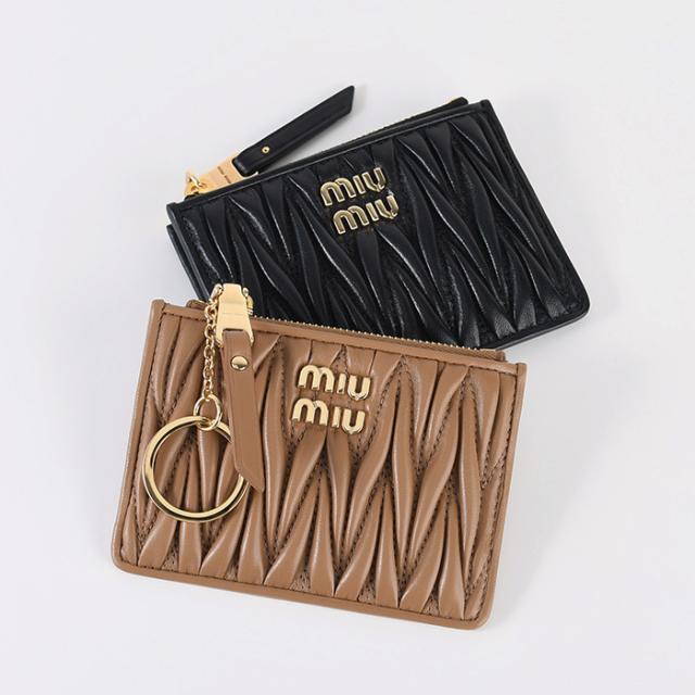 MIU MIU ブラウン カードケース