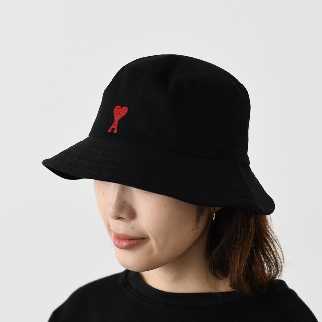 AMI ALEXANDRE MATTIUSSI アミ パリス バケットハット 帽子 Ami de Coeur エンブロイダリー UHA246 AW0041 レディース ユニセックス バケハ ロゴの通販は