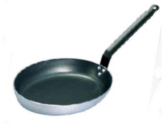 de BUYER デバイヤー アルミノンスティック オーバルフライパン ３６cmの通販は 11,982円