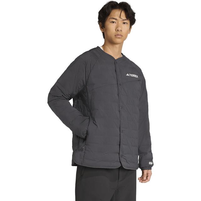 adidas 薄手 ダウンジャケット adidas(アディダス) マンＵ ミッドフィールド 軽量ダウン adidas（アディダス）の「ダウン ロゴ ジャケット [Utility  Jacket] アディダスオリジナルス（ダウンジャケット&frasl;コート）」 - WEAR