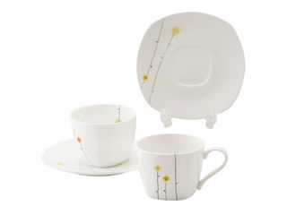 エインズレイ ★★★エインズレイ デイジーチェーン ペアティーカップ&ソーサー　　DASY31006-2の通販は 5,115円