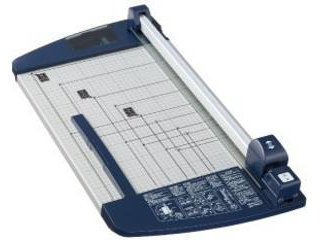 KOKUYO/コクヨ ペーパーカッター40枚切り A3 ロータリー式・チタン加工刃 DN-TR401の通販は