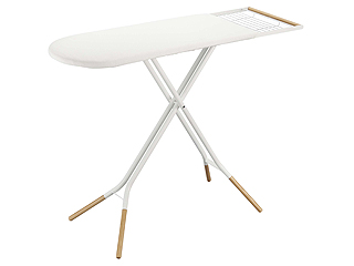 YAMAZAKI 山崎実業 【tosca/トスカ】スタンド式アイロン台 ホワイト (3152)の通販は 19,800円