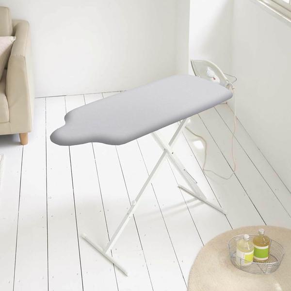 YAMAZAKI 山崎実業 7317 山崎実業 スタンド式人体型アイロン台の通販は 5,984円