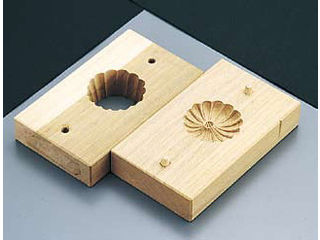 手彫物相型 菊 和菓子製菓用品 送料無料 手彫物相型 五つ