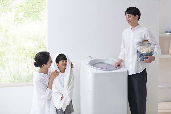 IRIS OHYAMA アイリスオーヤマ 洗濯機 8kg 縦型 全自動 OSH(オッシュ)4連タンク TCW-80A01 W ホワイト「Aエリア限定配送」