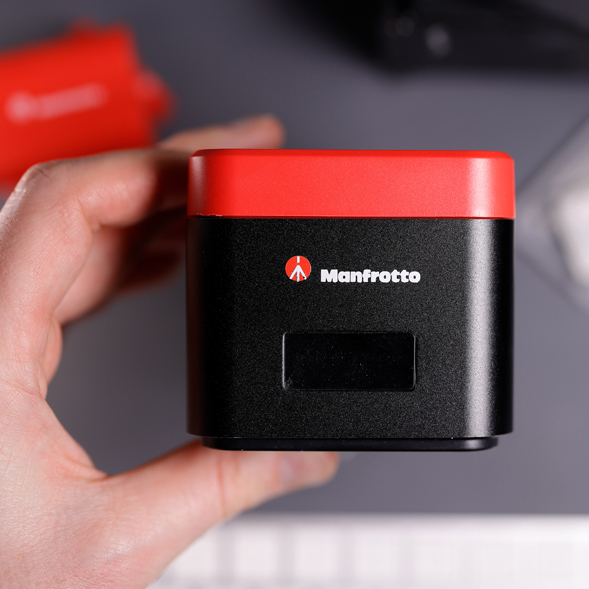 Manfrotto マンフロット MANPROCUBE3N Pro CUBE3 ツインチャージャー ニコン用_4