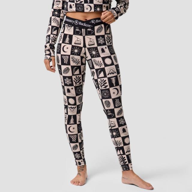 (取寄) バックカントリー レディース RWS メリノ ベースレイヤー— V-ウエスト ボトム - ウィメンズ Backcountry women Cedars RWS Merino Lt-Wt Baselayer V-Waist Bottom - Women's Fog Patchart Print