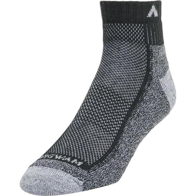 (取寄) ウィグワム クール-ライト ハイカー プロ クオーター ソック Wigwam Cool-Lite Hiker Pro Quarter Sock Black/Greyの通販は